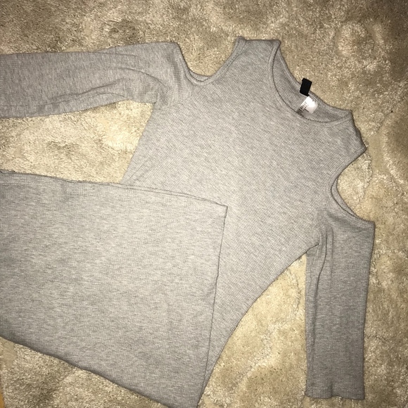 Long Sleeve Sweater Dress - Picture 3 of 3